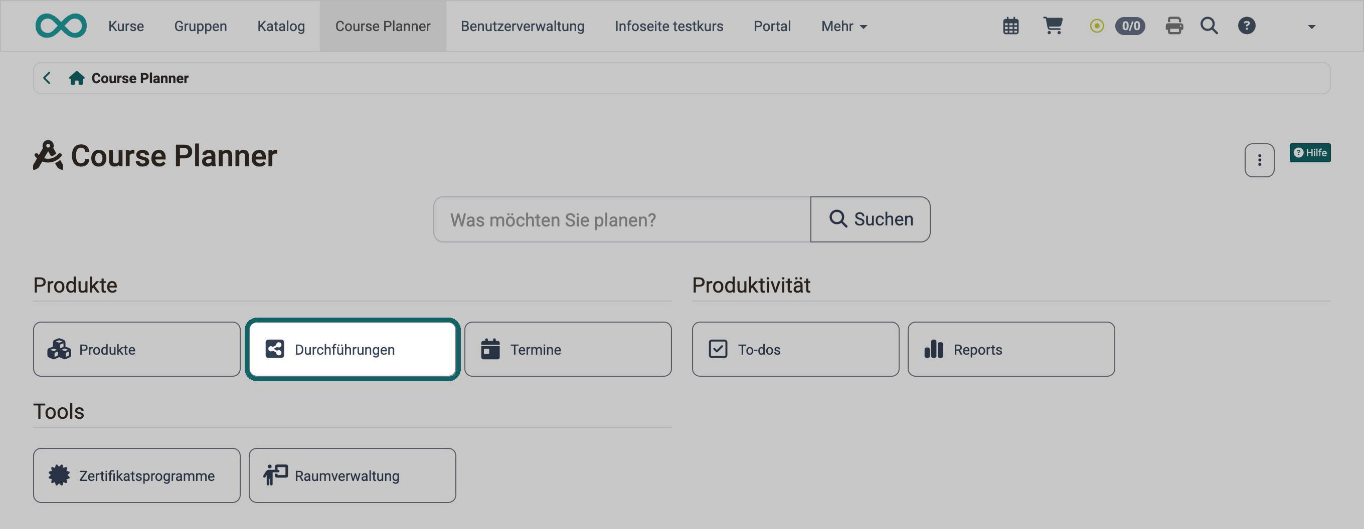 Der Einstieg zu den Durchführungen im Bereich Produkte, daneben Produkte und Termine, rechts Produktivität mit To-dos und Reports, darunter Tools mit Zertifikatsprogrammen und Raumverwaltung