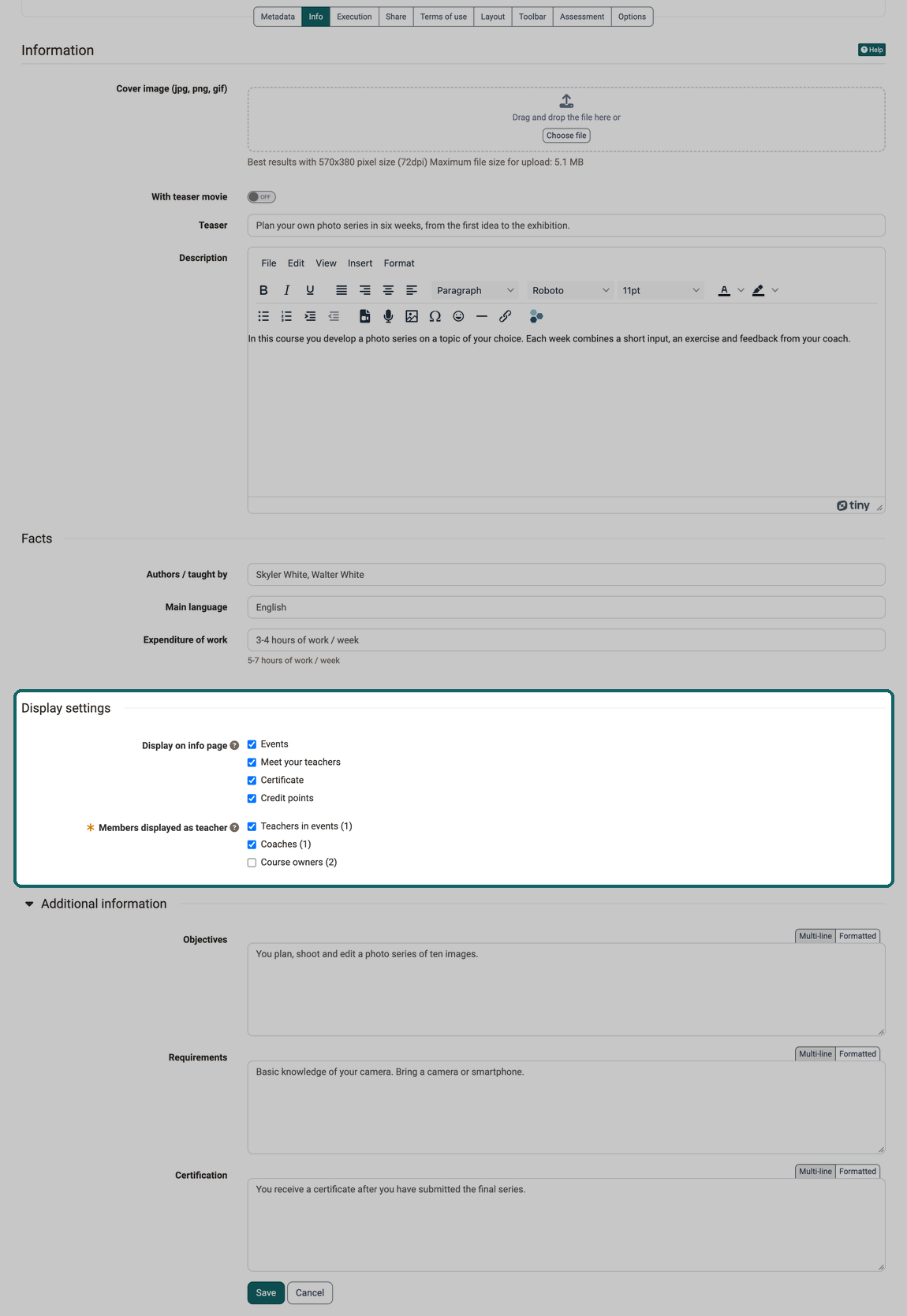 Info tab of the course settings · 2026.10.09 The four options under Display on info page and below them the roles with their number of people who appear as teachers